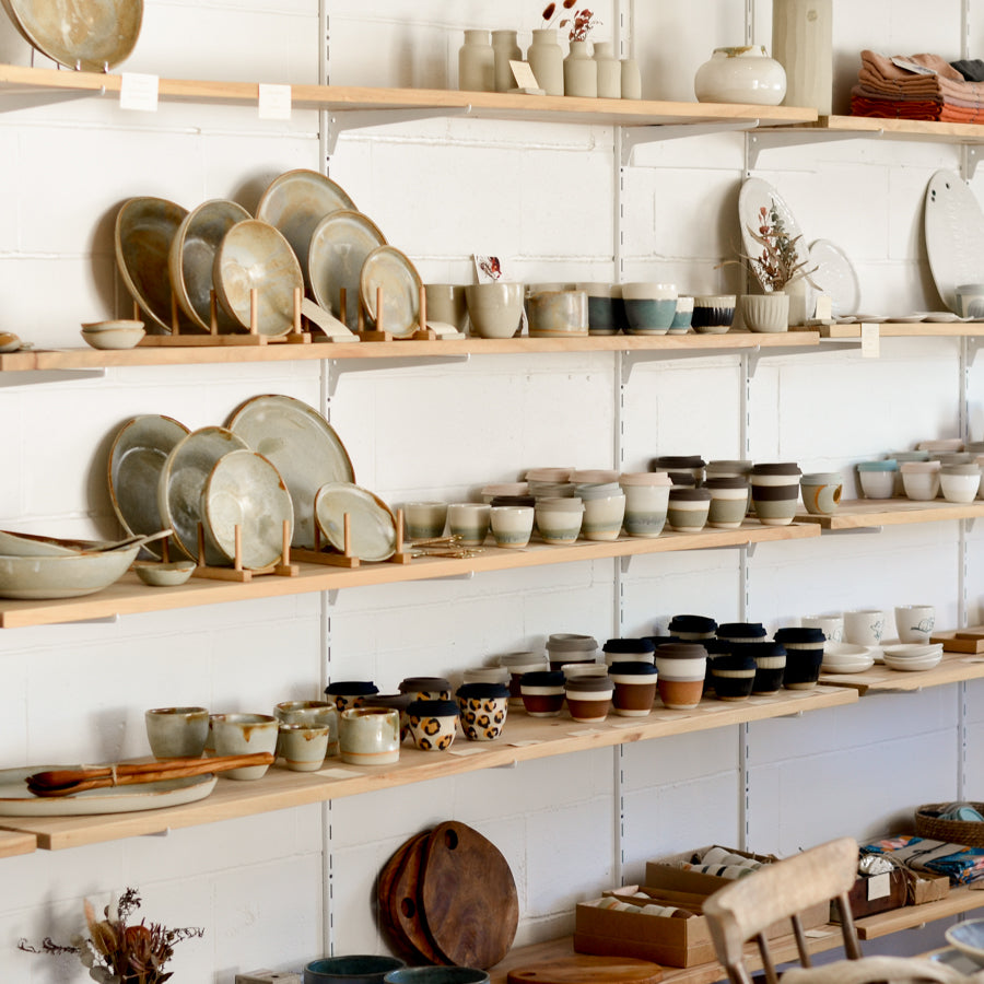 Kim Wallace Ceramics handmade ceramic tableware and gifts store in Noosaville, Sunshine Coast, Australia. Our studio gift shop is stocked full with beautiful handmade ceramics and Australian made local gifts.